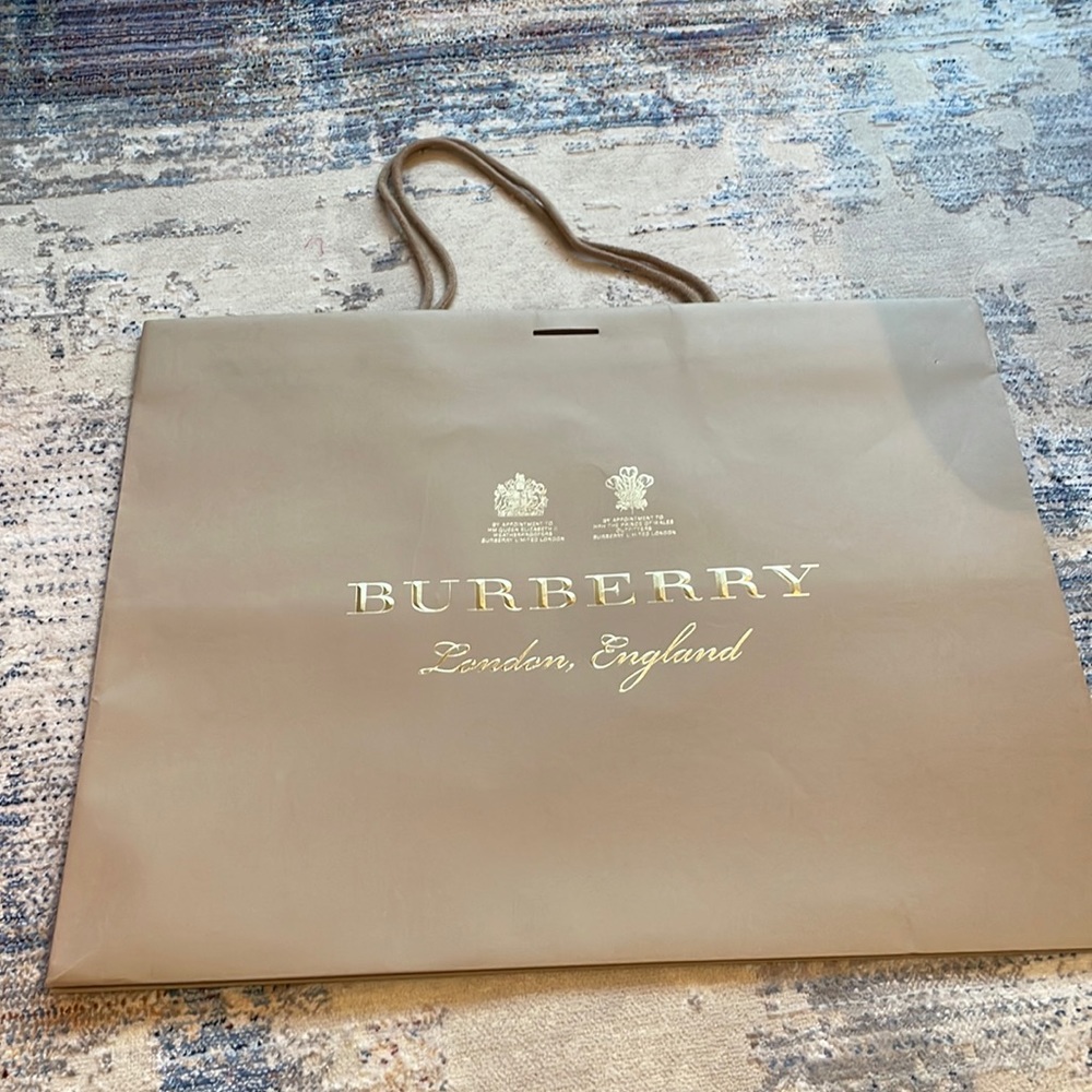 🔥🔥 Burberry XL Shopping Bag